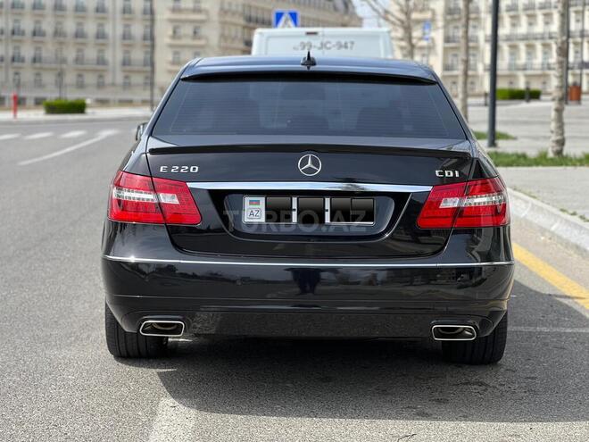Mercedes E 220 2013, 231,000 km - 2.2 l - Bakı