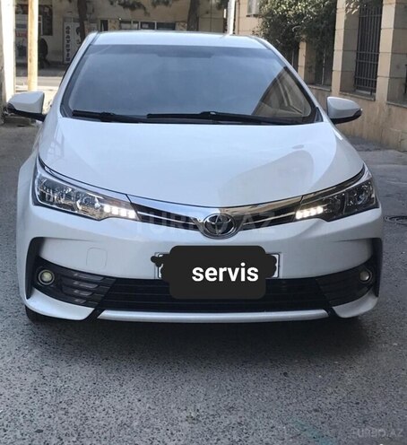 Toyota Corolla 2018, 76,000 km - 1.6 l - Bakı