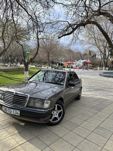 Mercedes 190 1991, 300,000 km - 2.0 l - Xırdalan