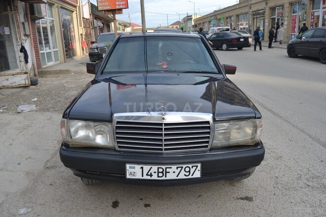 Mercedes 190 1990, 243,567 km - 1.8 л - Bakı