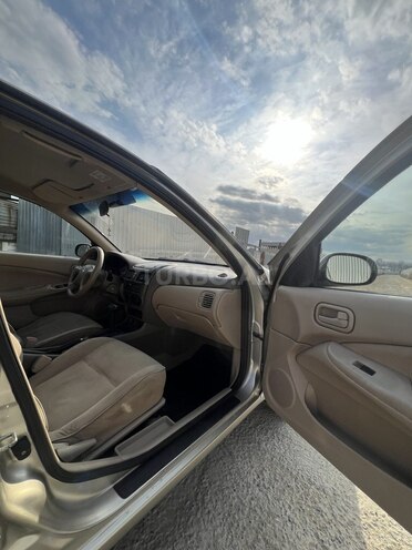 Nissan Sunny 2008, 260,645 km - 1.6 l - Bakı