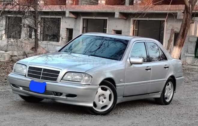 Mercedes C 200 1996, 213,000 km - 2.0 л - Bakı