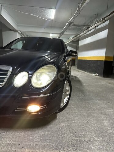 Mercedes E 320 2004, 320,000 km - 3.2 l - Bakı