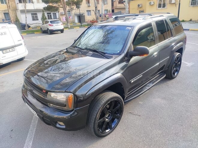 Chevrolet TrailBlazer 2004, 235,000 km - 4.2 l - Bakı