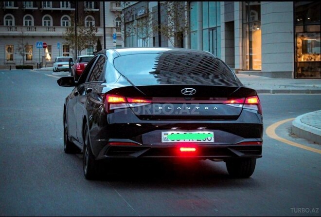 Hyundai Elantra 2022, 31,000 km - 1.6 l - Bakı