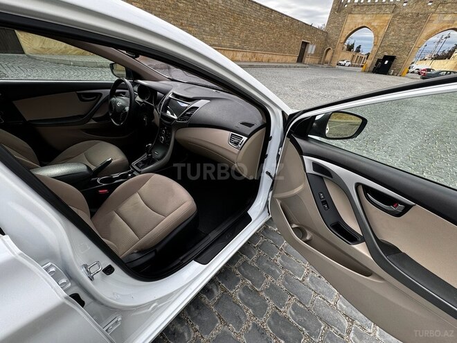 Hyundai Elantra 2014, 101,000 km - 1.8 l - Bakı