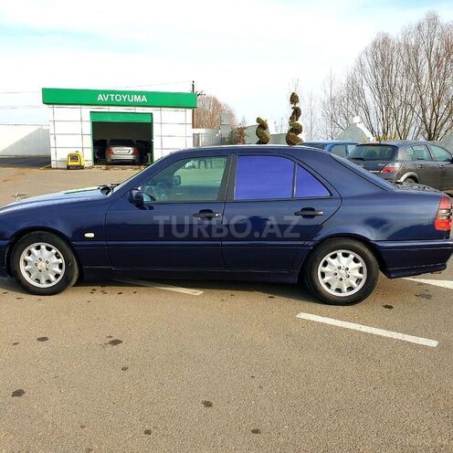 Mercedes C 200 1997, 368,000 km - 2.0 л - Ucar