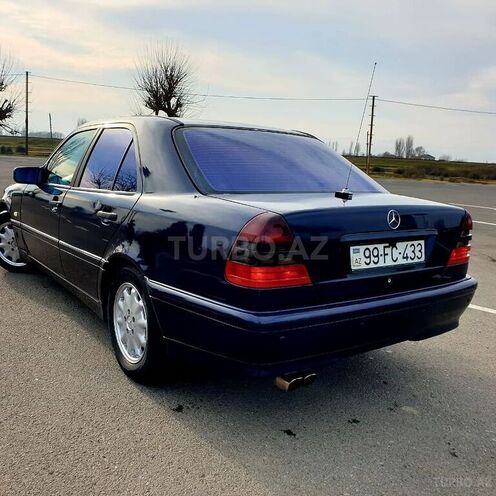 Mercedes C 200 1997, 368,000 km - 2.0 л - Ucar