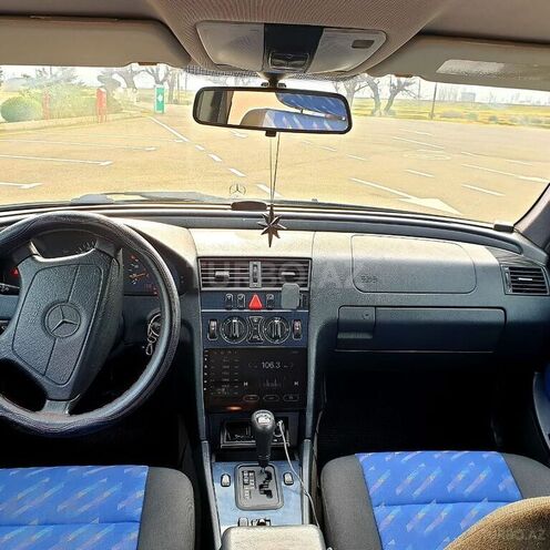 Mercedes C 200 1997, 368,000 km - 2.0 л - Ucar