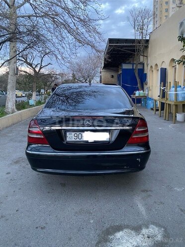Mercedes E 220 2008, 297,000 km - 2.2 l - Bakı