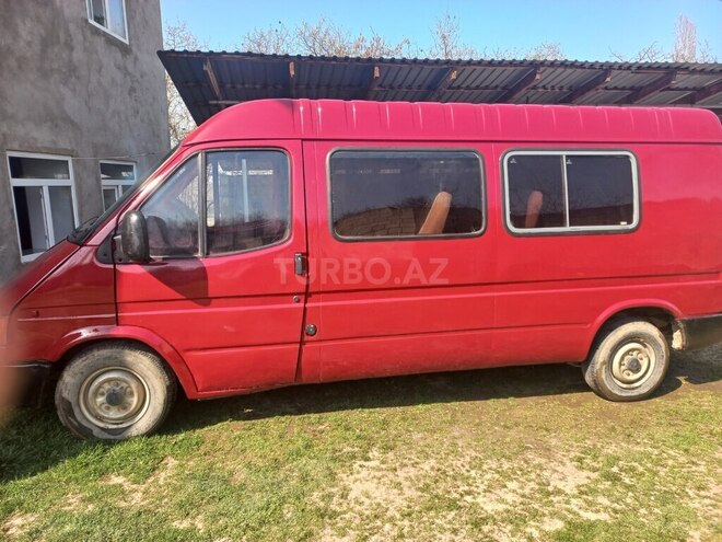 Ford Transit 1992, 240,000 km - 2.5 л - Qusar