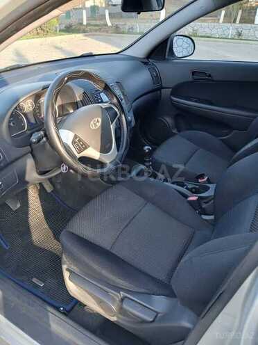 Hyundai i30 2008, 261,421 km - 1.6 l - Sabirabad