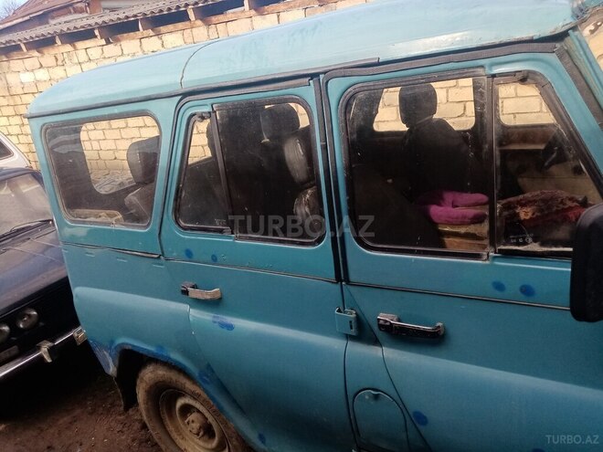 UAZ 31519 2000, 80,000 km - 2.4 l - Quba