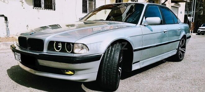 BMW 725