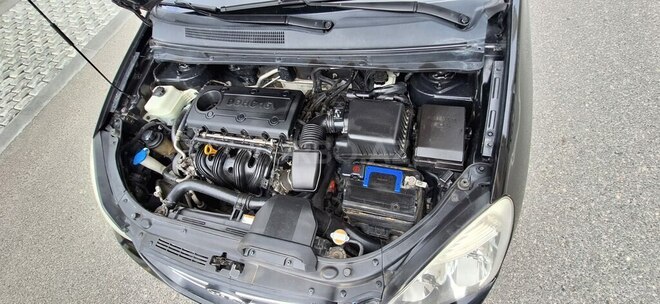 Kia Carens 2008, 260,000 km - 2.0 l - Bakı