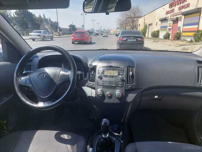 Hyundai i30 2012, 250,000 km - 1.6 l - Bakı