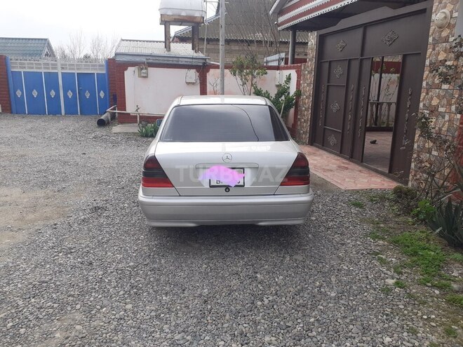 Mercedes C 200 1998, 285,000 km - 2.0 л - Beyləqan