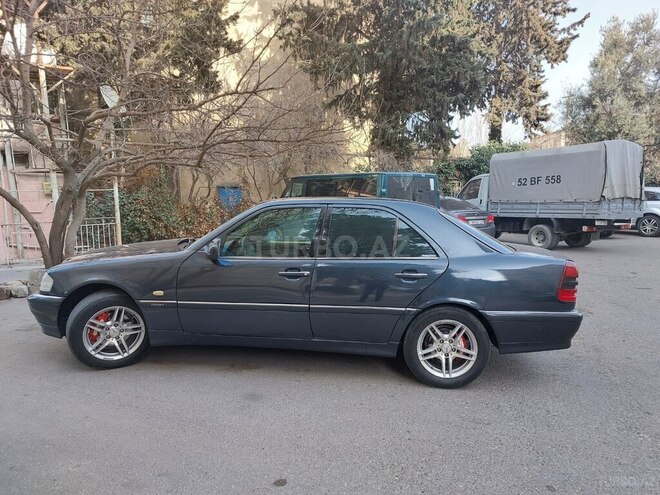 Mercedes C 200 1999, 325,236 km - 2.0 л - Bakı