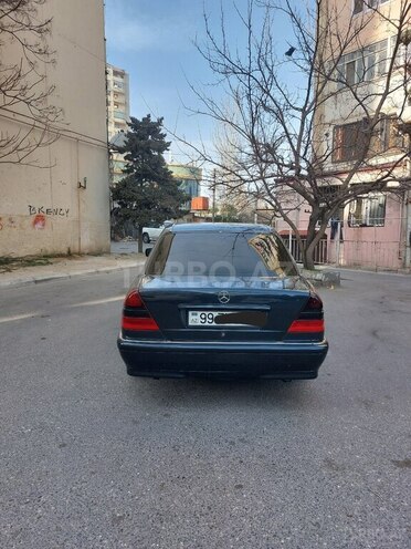 Mercedes C 200 1999, 325,236 km - 2.0 л - Bakı