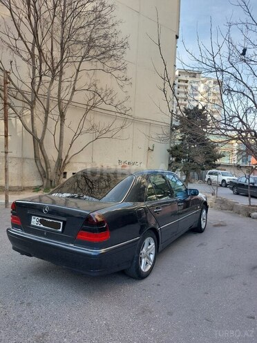Mercedes C 200 1999, 325,236 km - 2.0 л - Bakı