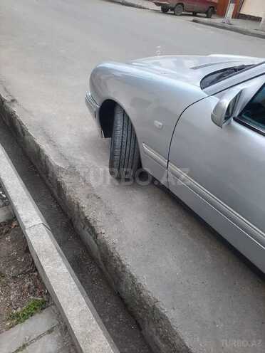 Mercedes E 240 1998, 23,456 km - 2.4 l - Gəncə