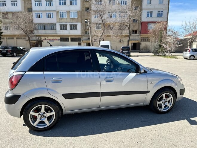 Kia Rio 2006, 215,600 km - 1.4 l - Sumqayıt