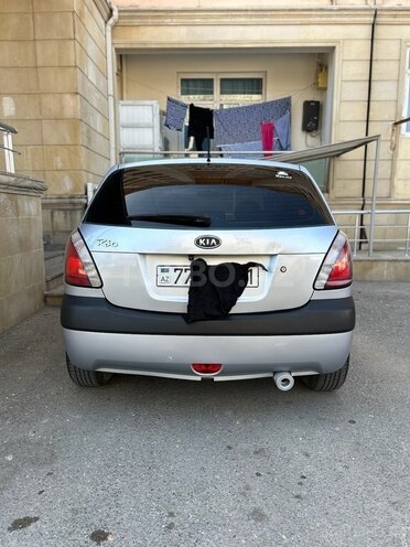 Kia Rio 2006, 215,600 km - 1.4 l - Sumqayıt