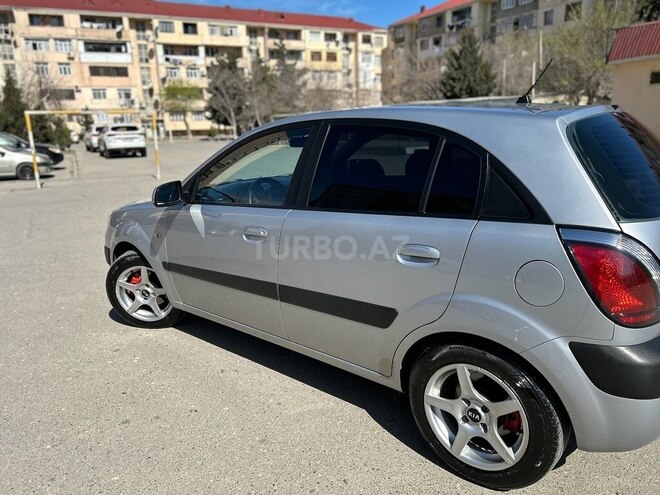 Kia Rio 2006, 215,600 km - 1.4 l - Sumqayıt