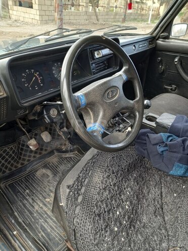 LADA (VAZ) 2107 1997, 99,000 km - 1.5 l - Salyan