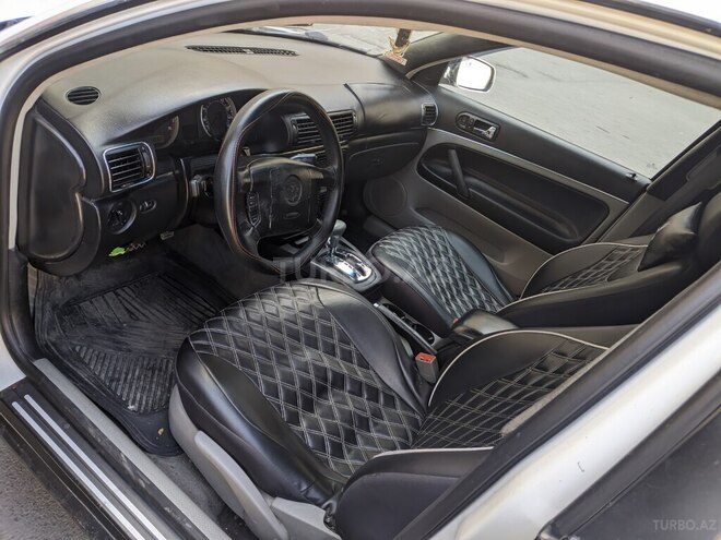 Volkswagen Passat 2001, 161,000 km - 1.8 l - Bakı