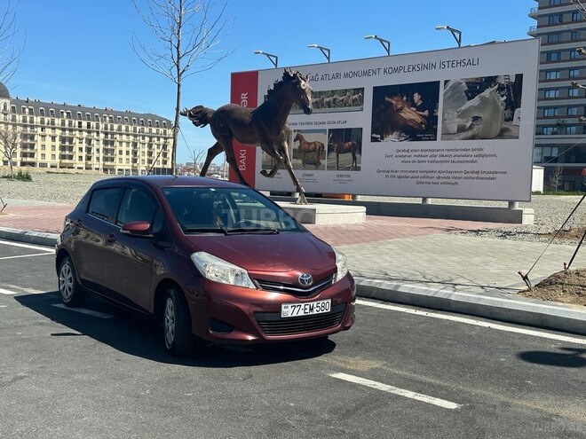 Toyota Vitz 2011, 140,000 km - 1.3 l - Bakı