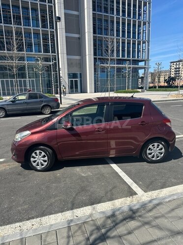 Toyota Vitz 2011, 140,000 km - 1.3 l - Bakı