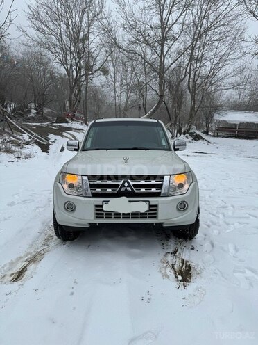 Mitsubishi Pajero 2012, 137,000 km - 3.8 l - Bakı
