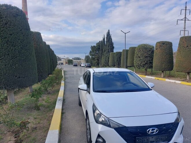 Hyundai Accent 2022, 125,600 km - 1.6 л - Bakı
