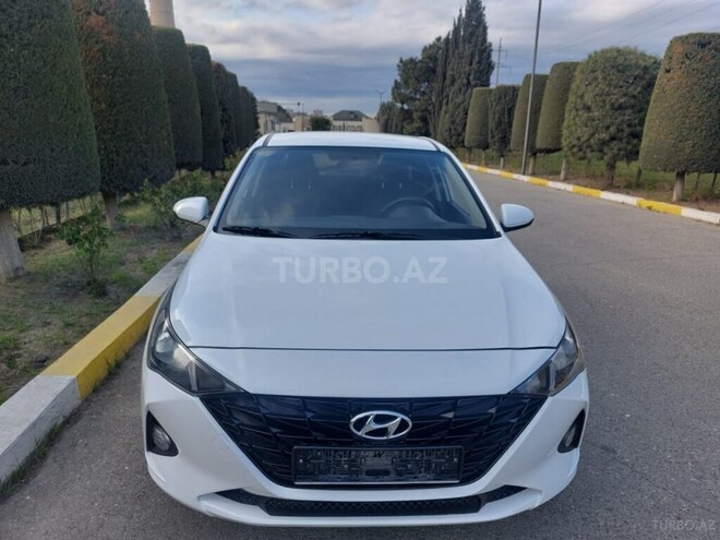 Hyundai Accent 2022, 125,600 km - 1.6 л - Bakı