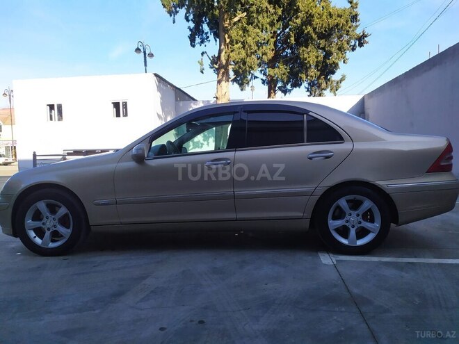 Mercedes C 240 2001, 390,000 km - 2.6 l - Biləsuvar