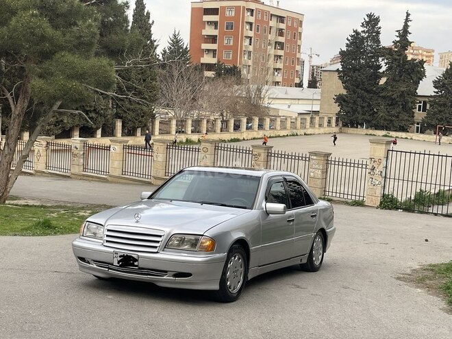 Mercedes C 240 1997, 235,222 km - 2.4 l - Bakı