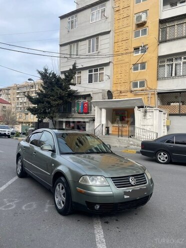 Volkswagen Passat 2002, 299,000 km - 1.8 l - Bakı