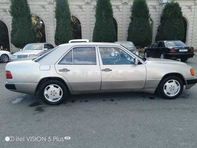 Mercedes E 200 1993, 357,111 km - 2.0 l - Bakı