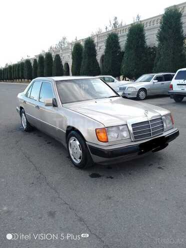 Mercedes E 200 1993, 357,111 km - 2.0 l - Bakı