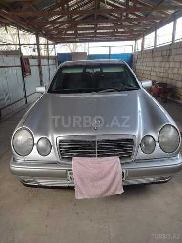 Mercedes E 230 1996, 430,000 km - 2.3 л - İsmayıllı