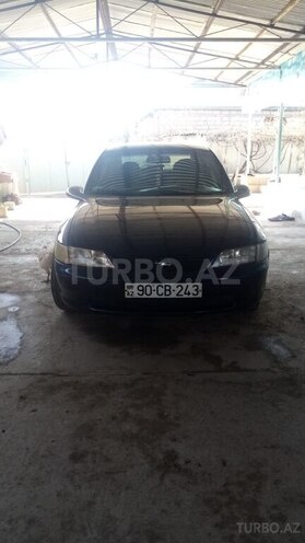Opel Vectra 1996, 300,000 km - 1.6 l - Saatlı