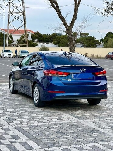 Hyundai Elantra 2017, 164,153 km - 2.0 l - Bakı