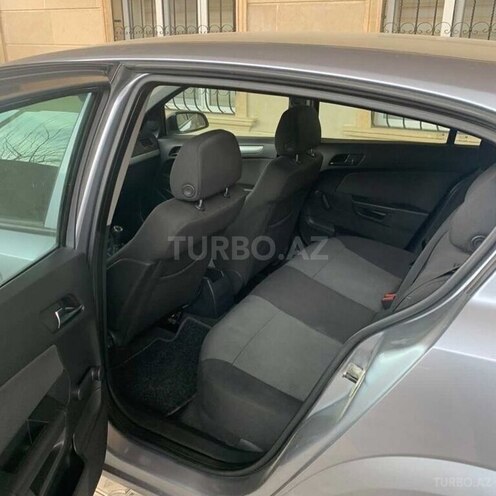 Opel Astra 2006, 268,741 km - 1.4 l - Ağcabədi