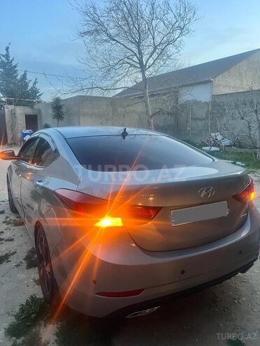 Hyundai Elantra 2015, 188,293 km - 1.8 л - Bakı