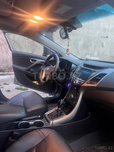 Hyundai Elantra 2015, 188,293 km - 1.8 л - Bakı