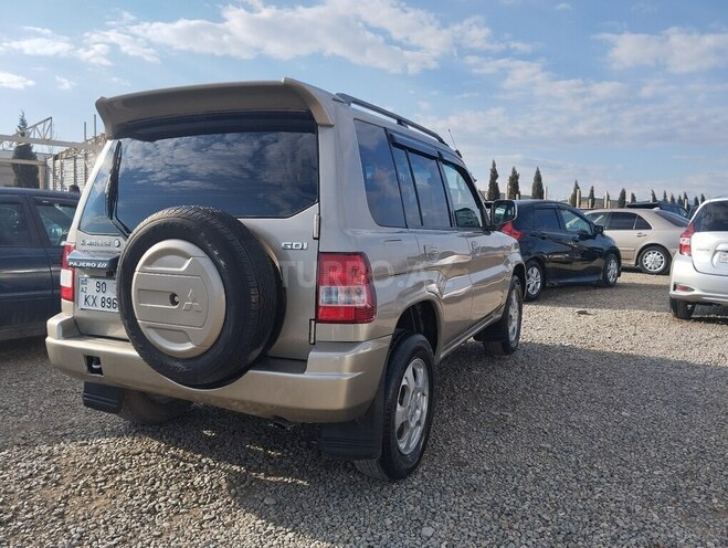 Mitsubishi Pajero io 2000, 316,653 km - 1.8 л - Gəncə
