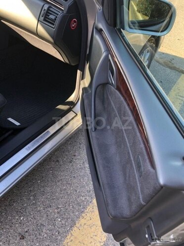 Mercedes E 240 2000, 246,500 km - 2.4 l - Bakı