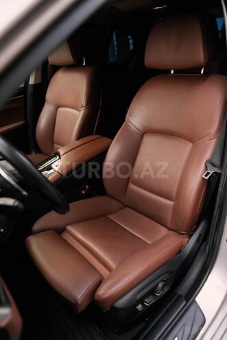 BMW 528 2016, 82,000 km - 2.0 l - Bakı