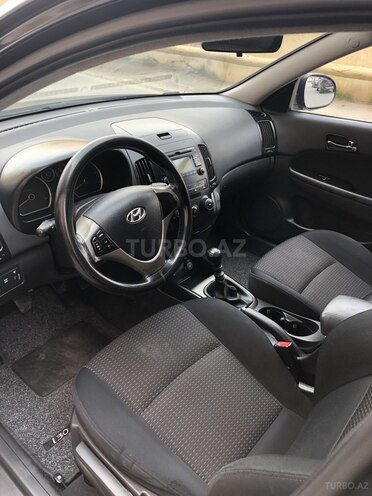 Hyundai i30 2007, 283,000 km - 1.6 l - Bakı